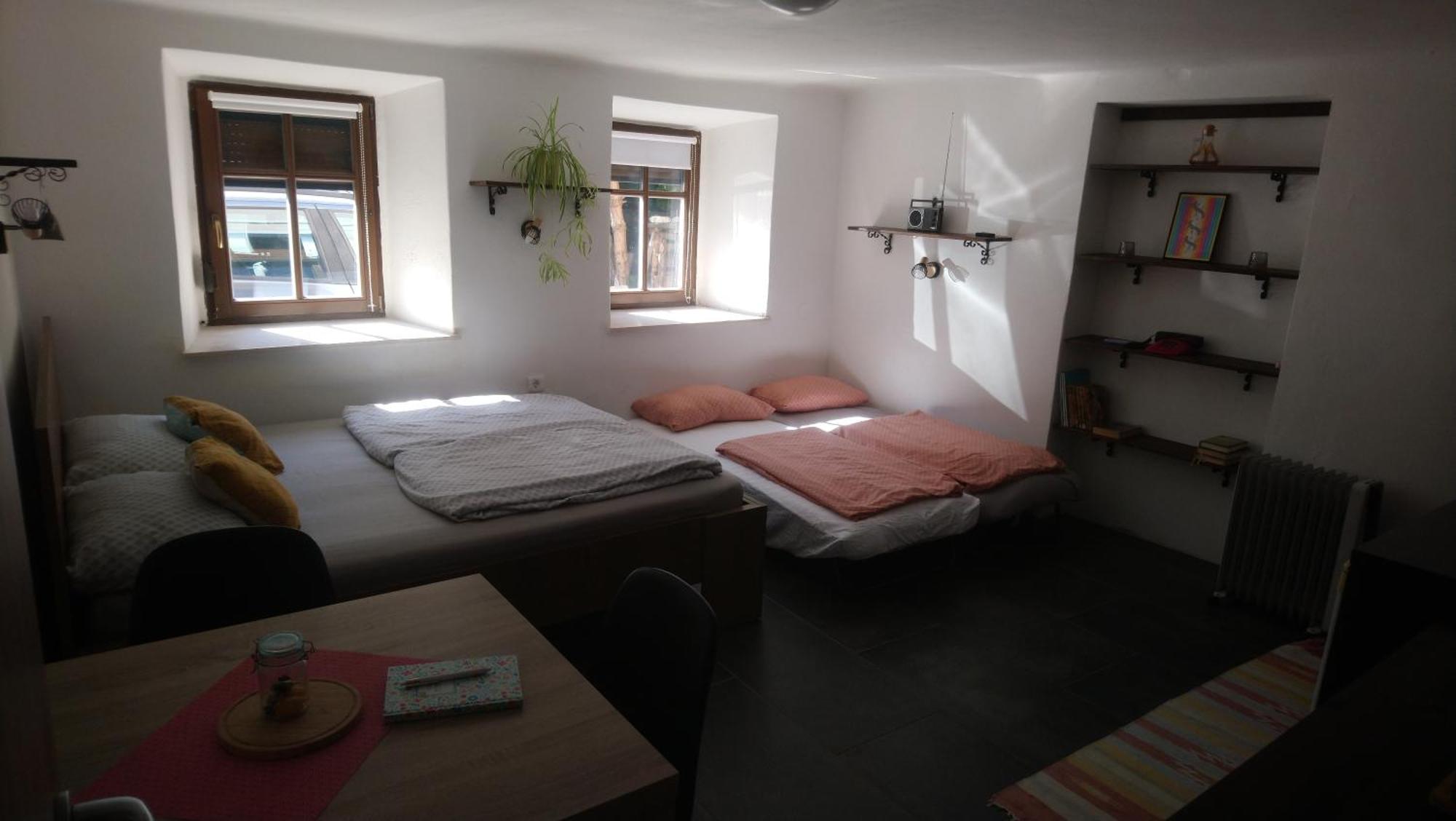Apartment Slovan Škofja Loka Zewnętrze zdjęcie